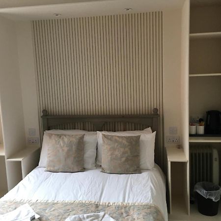 Newport Guest House Lincoln Bagian luar foto