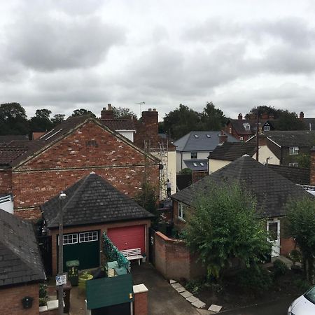 Newport Guest House Lincoln Bagian luar foto