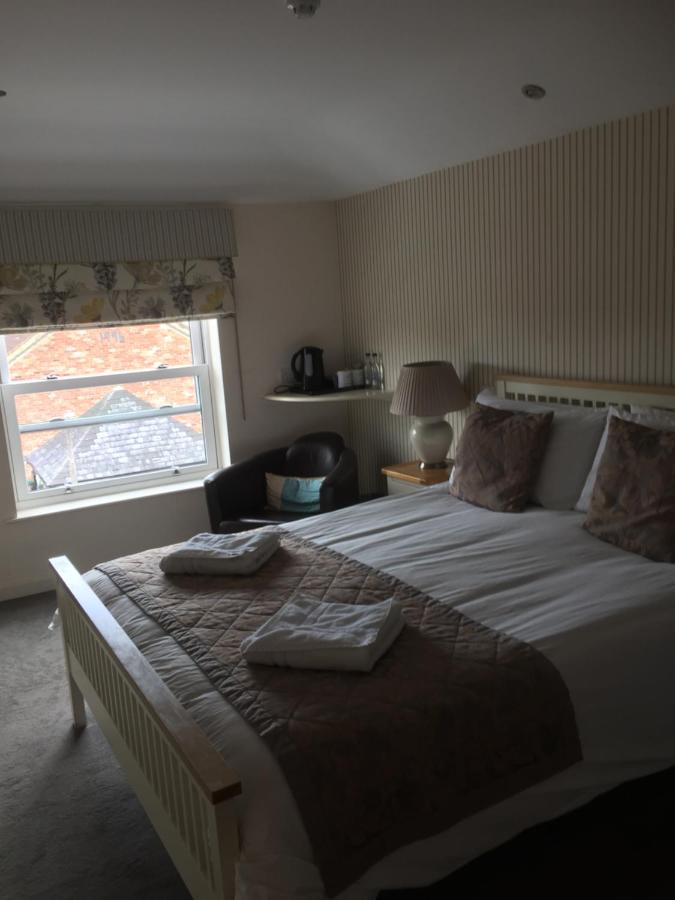 Newport Guest House Lincoln Bagian luar foto