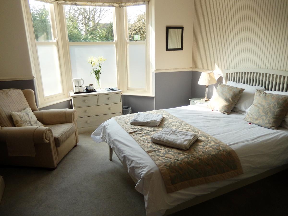 Newport Guest House Lincoln Bagian luar foto