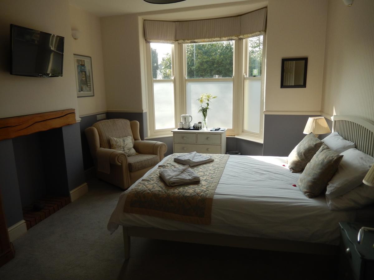 Newport Guest House Lincoln Bagian luar foto