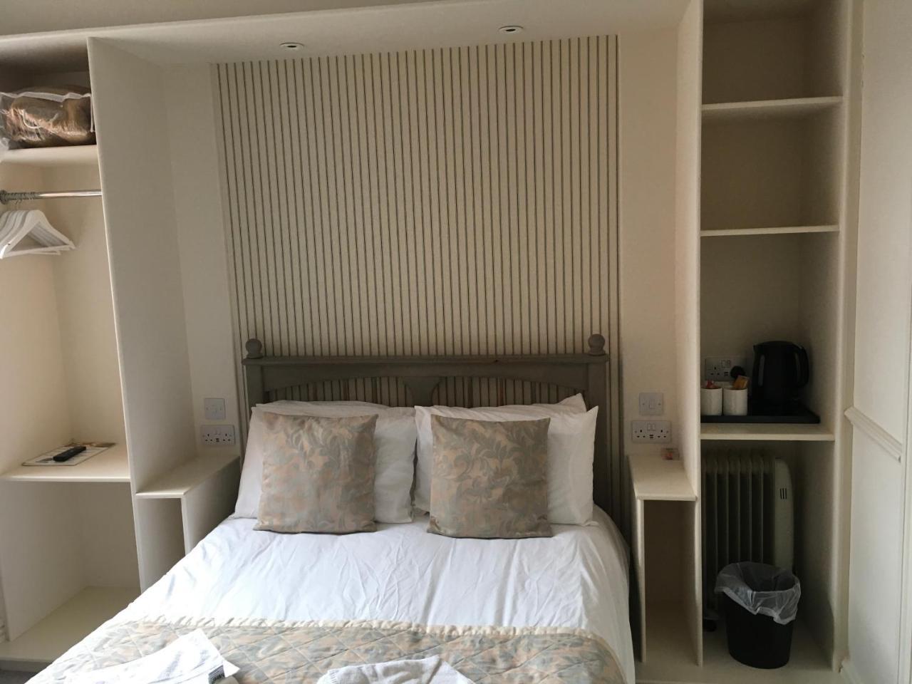 Newport Guest House Lincoln Bagian luar foto
